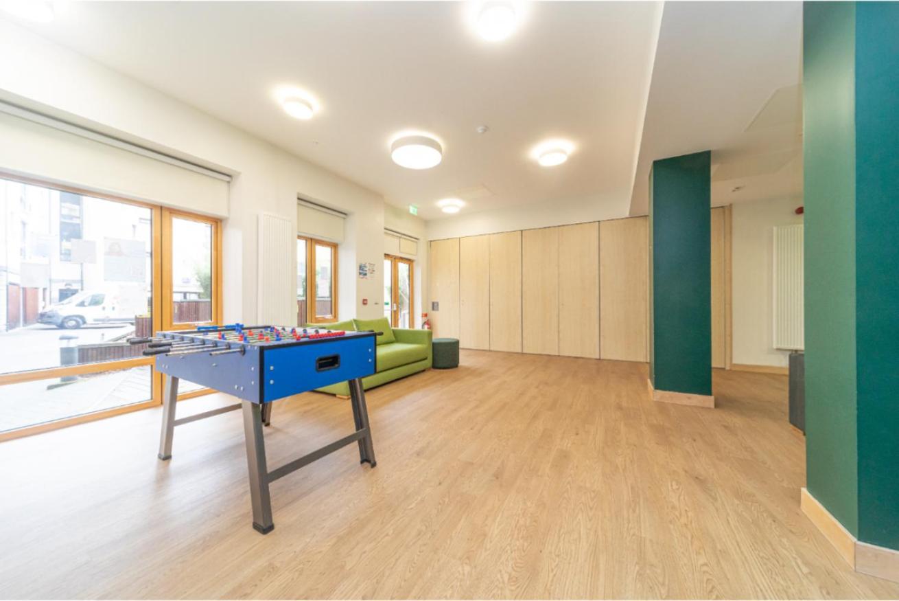Joivy Affordable 3,4,5 And 12 Bed Private Flats Next To Royal Mile (Adults Only) Daire Edinburgh Dış mekan fotoğraf