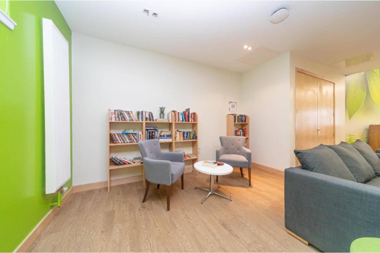 Joivy Affordable 3,4,5 And 12 Bed Private Flats Next To Royal Mile (Adults Only) Daire Edinburgh Dış mekan fotoğraf
