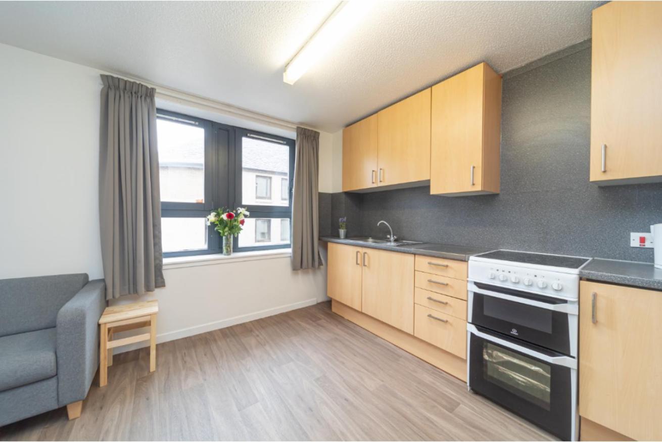 Joivy Affordable 3,4,5 And 12 Bed Private Flats Next To Royal Mile (Adults Only) Daire Edinburgh Dış mekan fotoğraf