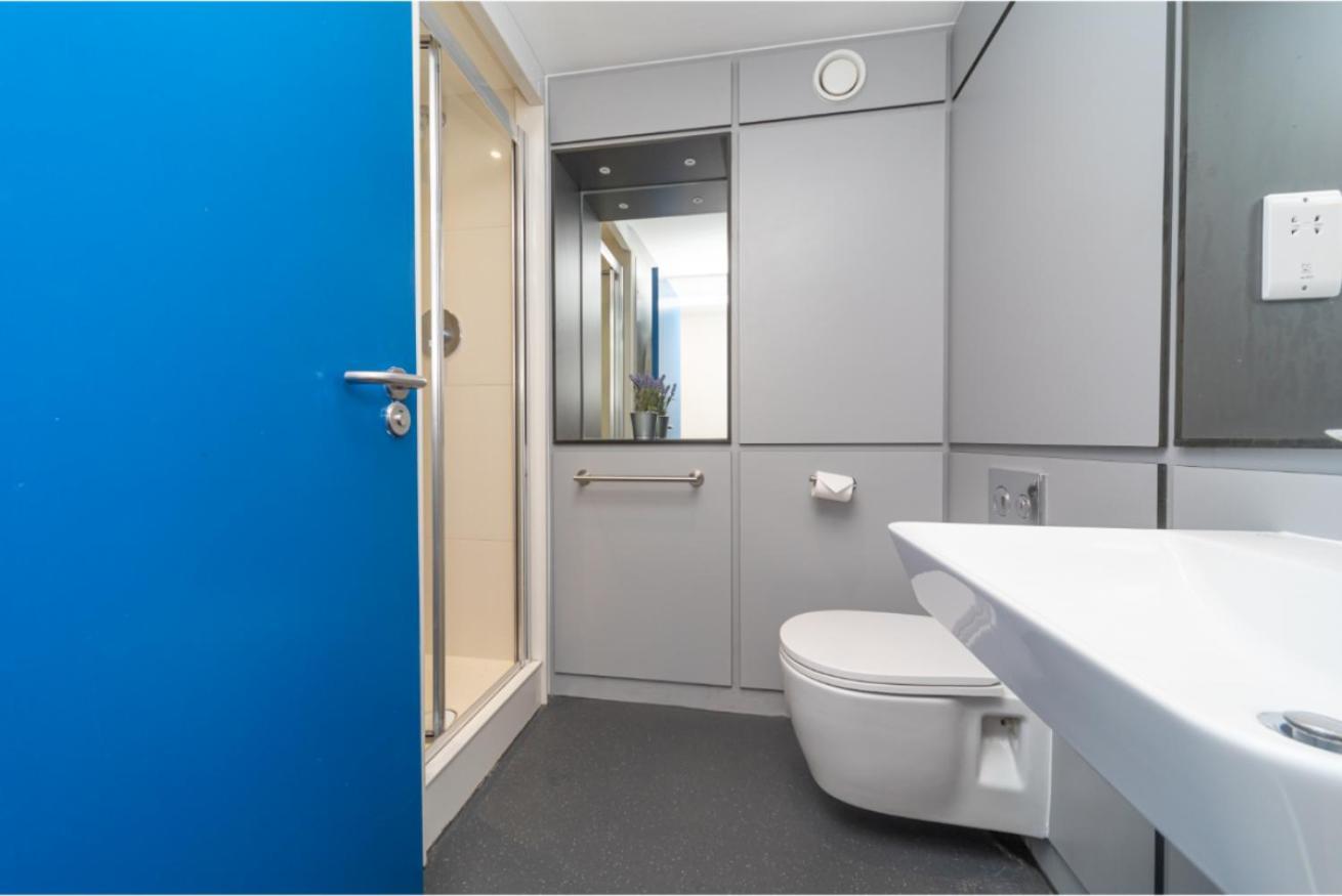 Joivy Affordable 3,4,5 And 12 Bed Private Flats Next To Royal Mile (Adults Only) Daire Edinburgh Dış mekan fotoğraf